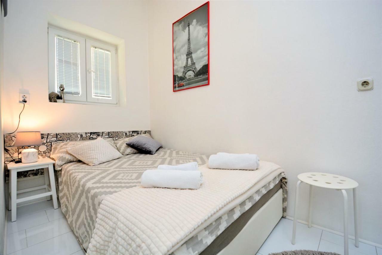 Populare Apartament